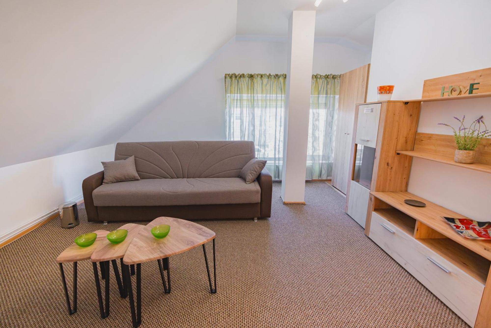 Pitstop Apartments Dumbravita  المظهر الخارجي الصورة